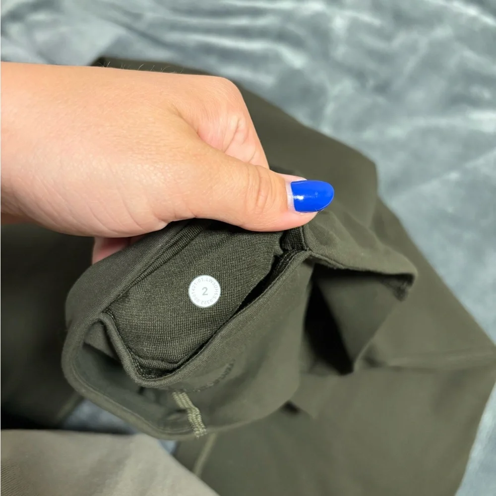 Lululemon align joggers - Picture 4 of 4